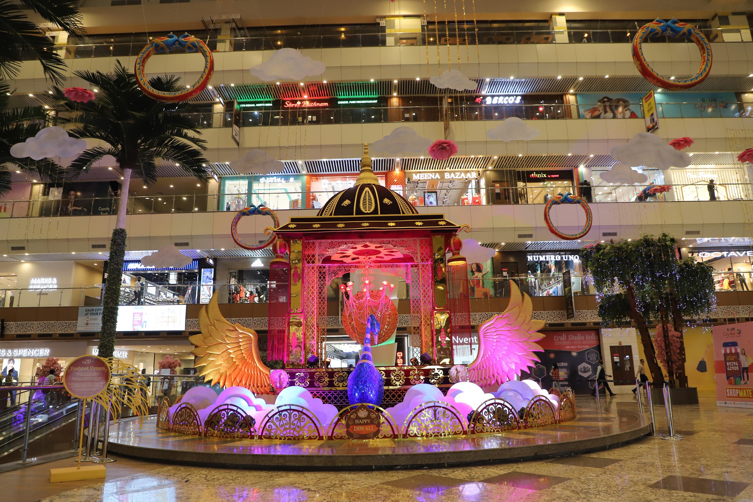 Pushpak Vimaan welcomes visitors at Gaur City Mall