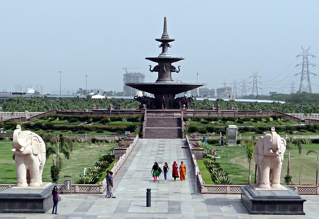 Noida – Commercial realty hotspot with varied growth opportunities