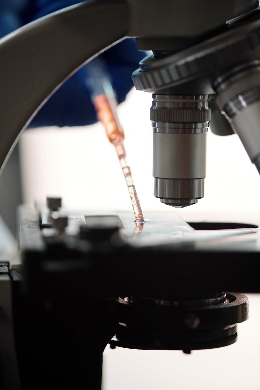 Understanding the Opportunities to Pursue a Career in B.Tech Biotechnology